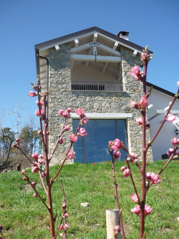 Micro-Cottage In Pietra La Ratatouille Dego Zewnętrze zdjęcie